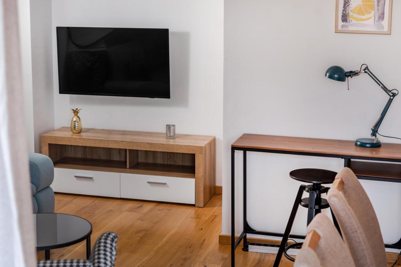Solu Apartment Promajna Eksteriør bilde