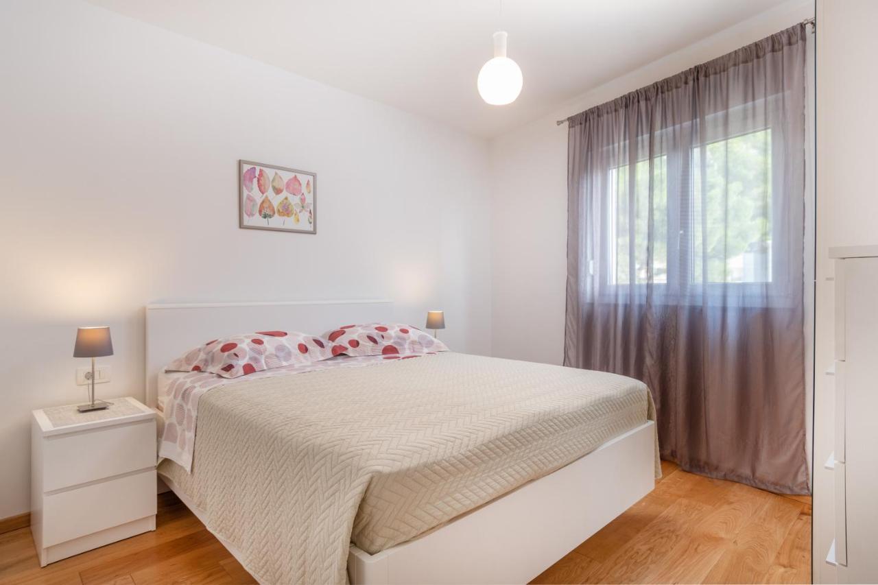 Solu Apartment Promajna Eksteriør bilde